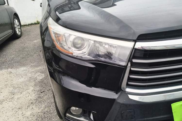 Used Toyota Highlander 2017 2.0T Four-Wheel Drive Luxury Edition 7 Seats Right Front Headlight
