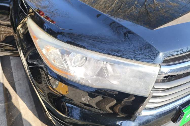 Used Toyota Highlander 2017 2.0T Two-Wheel Drive Elite Edition 5 Seats Right Front Headlight