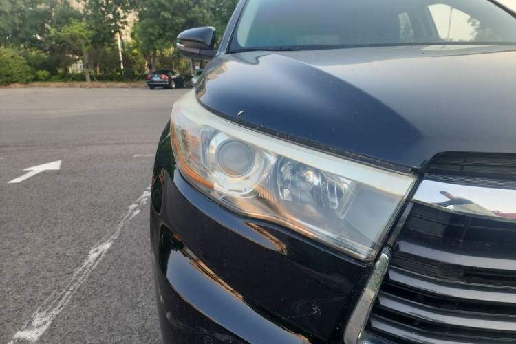 Used Toyota Highlander 2017 2.0T Four-Wheel Drive Luxury Edition 7 Seats Right Front Headlight