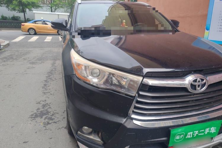 Used Toyota Highlander 2017 2.0T Four-Wheel Drive Luxury Edition 7 Seats Right Front Headlight
