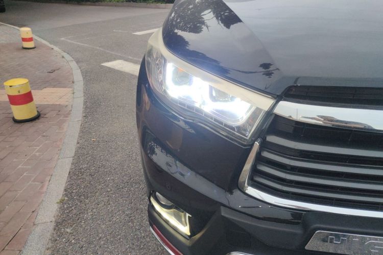 Used Toyota Highlander 2017 2.0T Two-Wheel Drive Luxury Edition 7 Seats Right Front Headlight