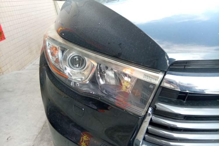 Used Toyota Highlander 2017 2.0T Four-Wheel Drive Ultimate Edition 7 Seats Right Front Headlight