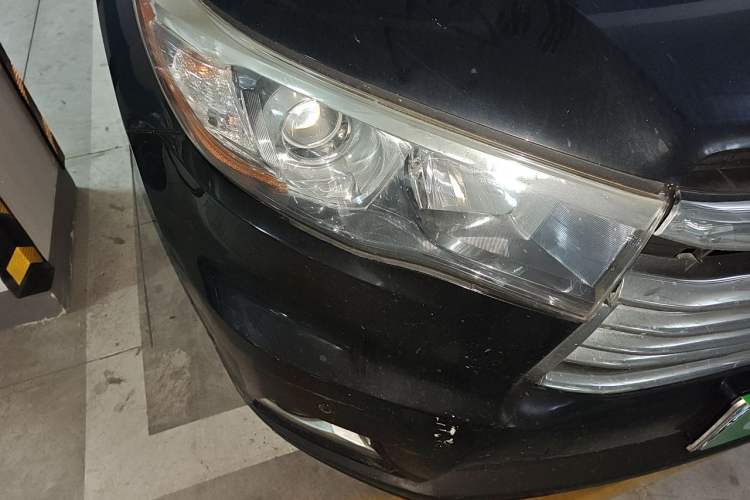 Used Toyota Highlander 2017 2.0T Four-Wheel Drive Elite Edition 7-Seater Right Front Headlight