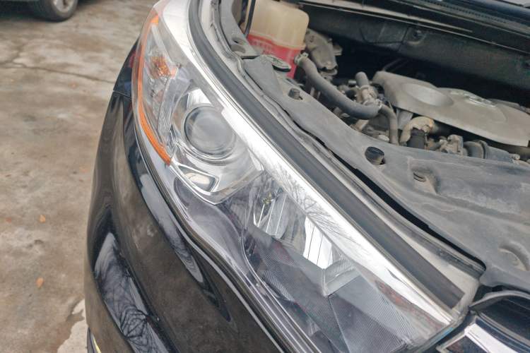 Used Toyota Highlander 2017 2.0T Four-Wheel Drive Luxury Edition 7 Seats Right Front Headlight