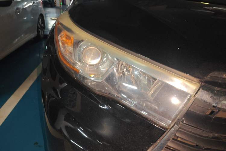 Used Toyota Highlander 2017 2.0T Four-Wheel Drive Luxury Edition 7 Seats Right Front Headlight