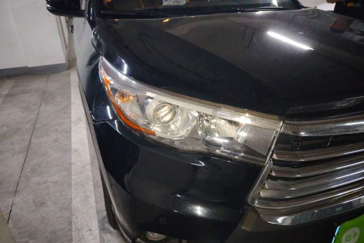 Used Toyota Highlander 2017 2.0T Four-Wheel Drive Luxury Edition 7 Seats Right Front Headlight
