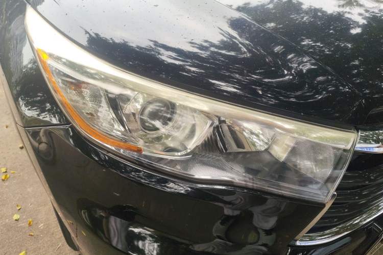 Used Toyota Highlander 2017 2.0T Four-Wheel Drive Luxury Edition 7 Seats Right Front Headlight