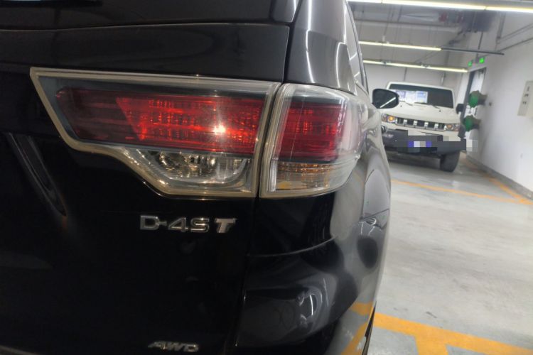 Used Toyota Highlander 2017 2.0T Four-Wheel Drive Elite Edition 7-Seater Right Rear Taillight