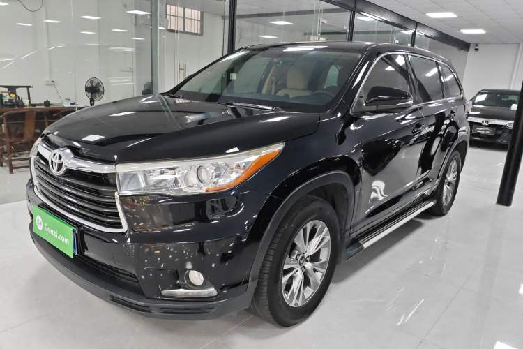 Used Toyota Highlander 2017 2.0T Four-Wheel Drive Elite Edition 7-Seater Guazi used car, China used car export, Used car for sale, Used  cars, Cheapest cars for sale