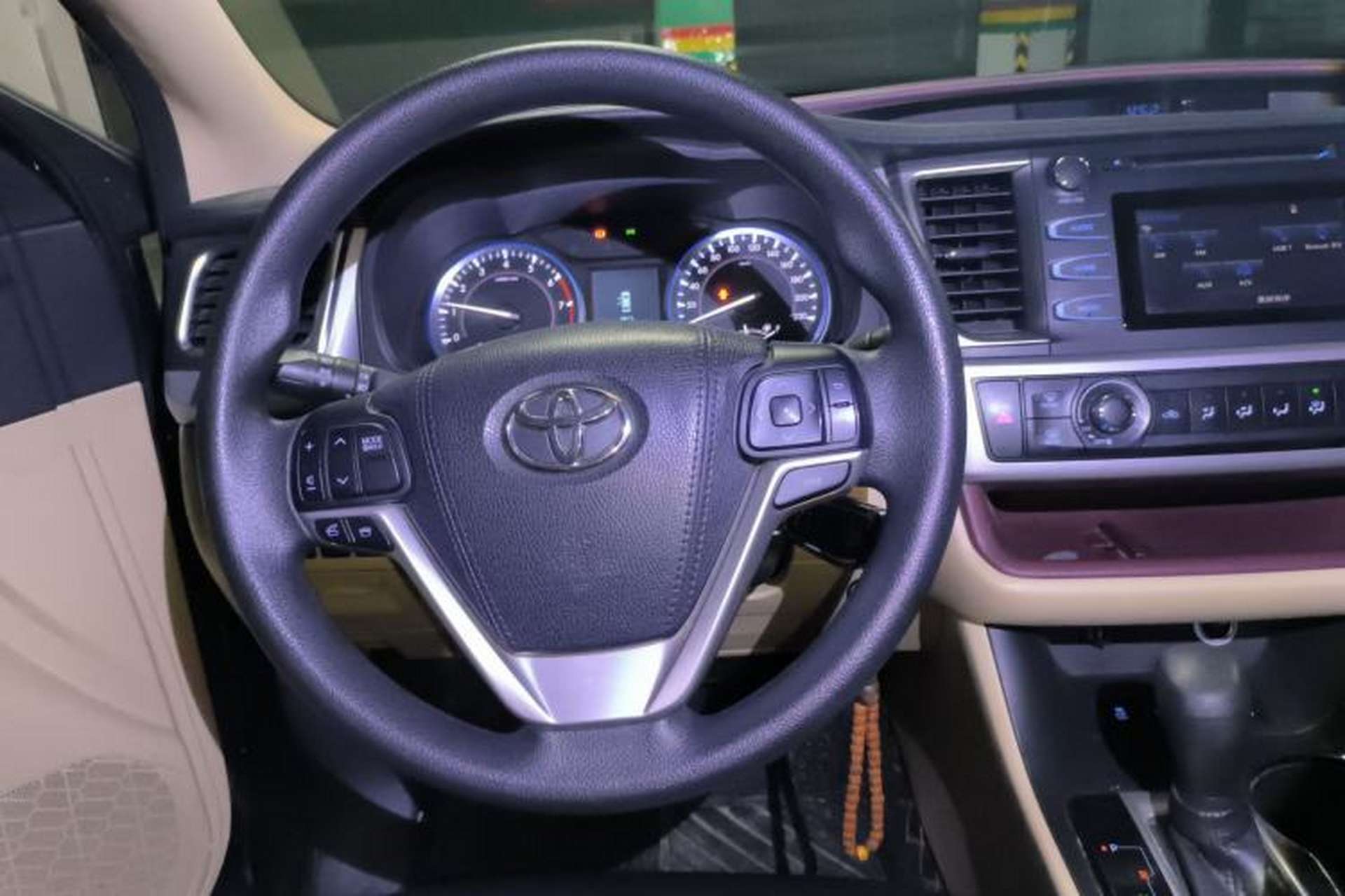 Used Toyota Highlander 2017 2.0T Four-Wheel Drive Elite Edition 7-Seater Steering Wheel