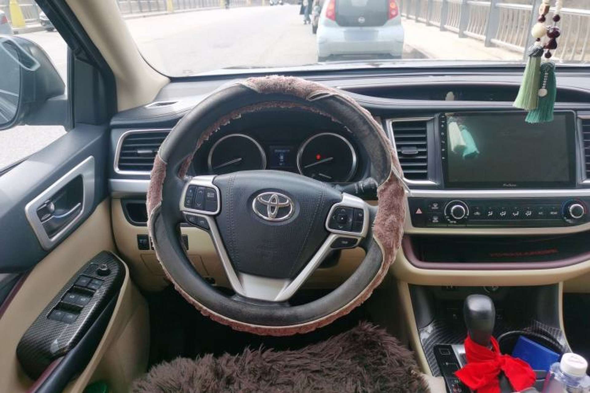 Used Toyota Highlander 2017 2.0T Four-Wheel Drive Elite Edition 7-Seater Steering Wheel