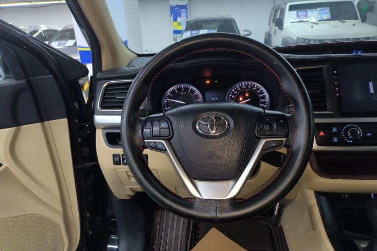 Used Toyota Highlander 2017 2.0T Four-Wheel Drive Elite Edition 7-Seater Steering Wheel