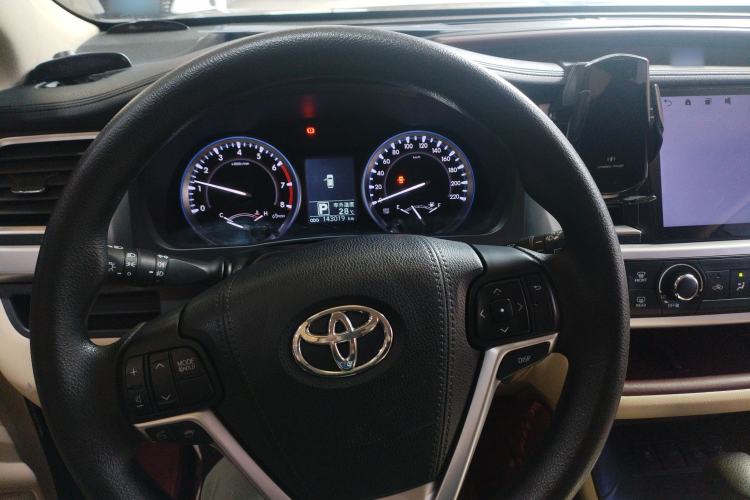 Used Toyota Highlander 2017 2.0T Four-Wheel Drive Elite Edition 7-Seater Steering Wheel