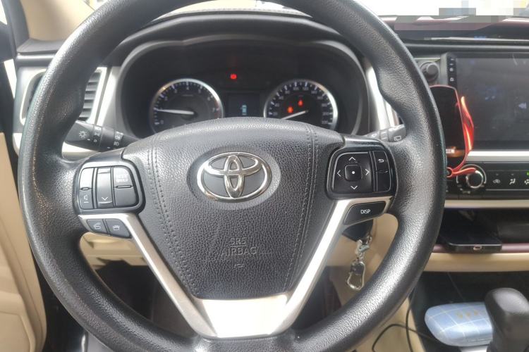 Used Toyota Highlander 2017 2.0T Four-Wheel Drive Elite Edition 7-Seater Steering Wheel