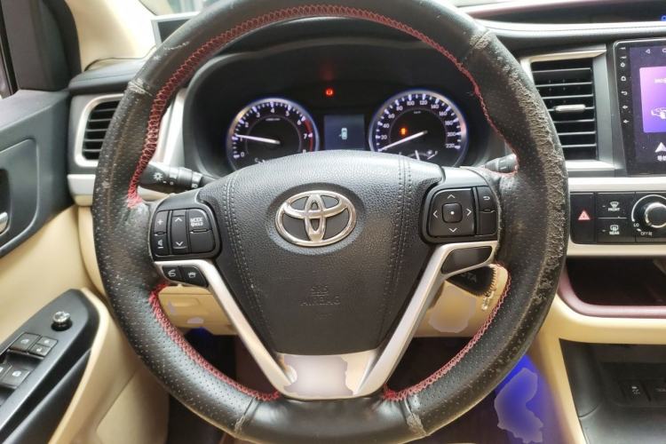 Used Toyota Highlander 2017 2.0T Four-Wheel Drive Elite Edition 7-Seater Steering Wheel