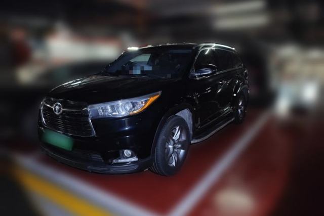 Used Toyota Highlander 2017 2.0T Two-Wheel Drive Luxury Edition 7 Seats