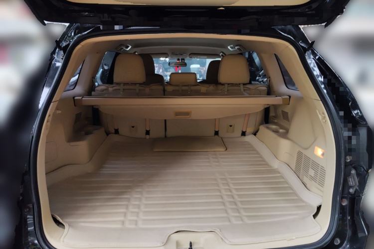 Used Toyota Highlander 2017 2.0T Two-Wheel Drive Elite Edition 5 Seats Trunk