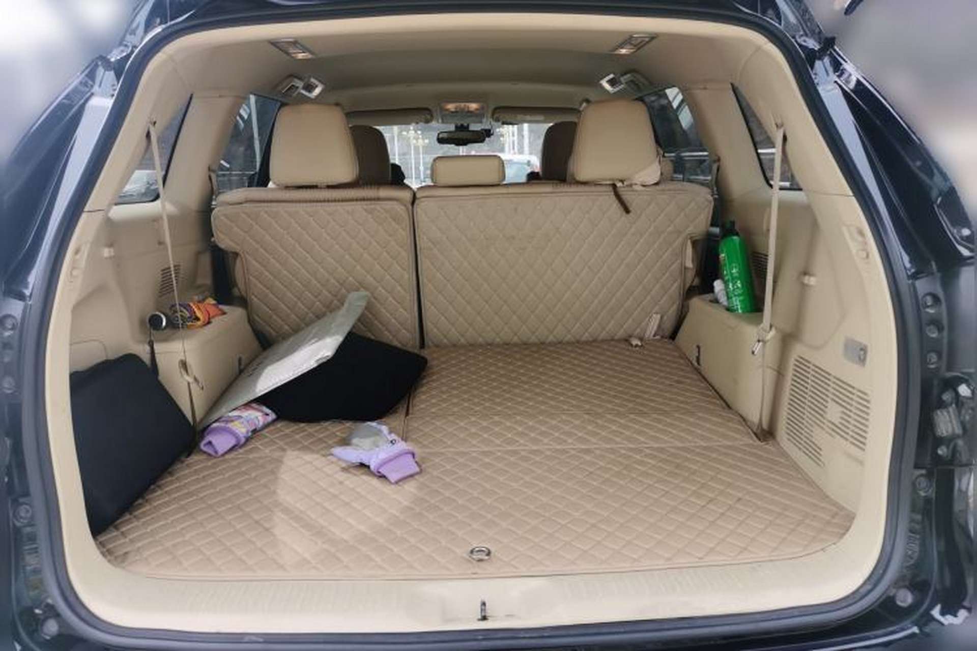Used Toyota Highlander 2017 2.0T Four-Wheel Drive Elite Edition 7-Seater Trunk