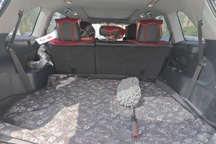 Used Toyota Highlander 2017 2.0T Four-Wheel Drive Black Edition Limited Model Trunk