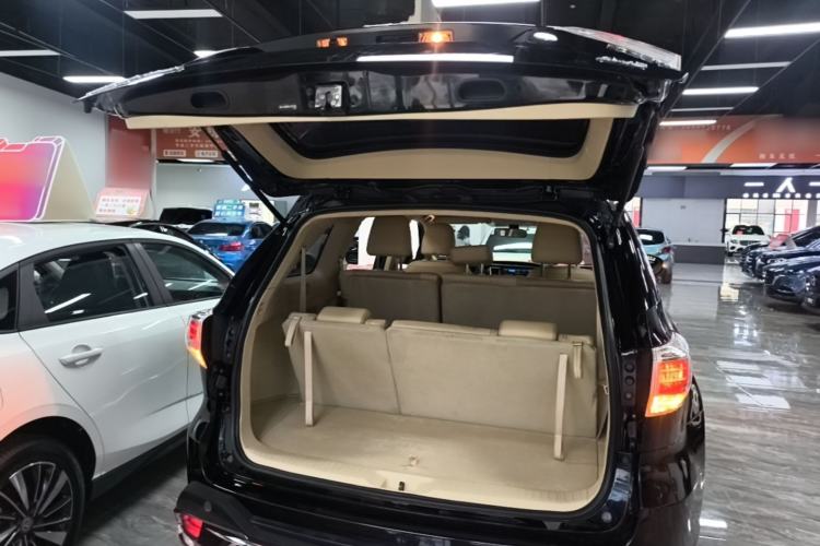 Used Toyota Highlander 2017 2.0T Four-Wheel Drive Elite Edition 7-Seater Trunk