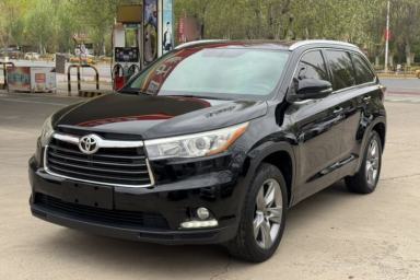 Used Toyota Highlander 2017 2.0T Two-Wheel Drive Luxury Edition 7 Seats