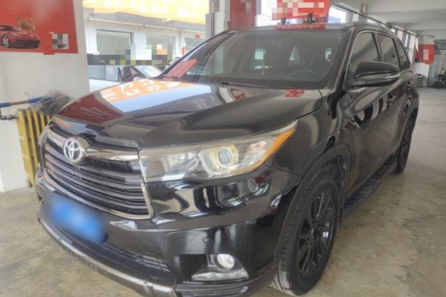 Ojetý Toyota Highlander 2017 2.0T Four-Wheel Drive Black Edition Limited Model