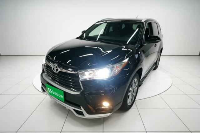 Ojetý Toyota Highlander 2017 2.0T Four-Wheel Drive Luxury Edition 7 Seats