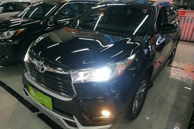 Used Toyota Highlander 2017 2.0T Four-Wheel Drive Luxury Edition 7 Seats