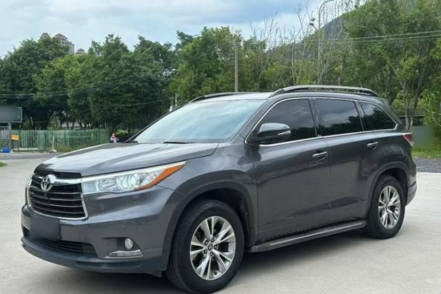 Used Toyota Highlander 2017 3.5L 4x4 Elite Edition 7-Seater