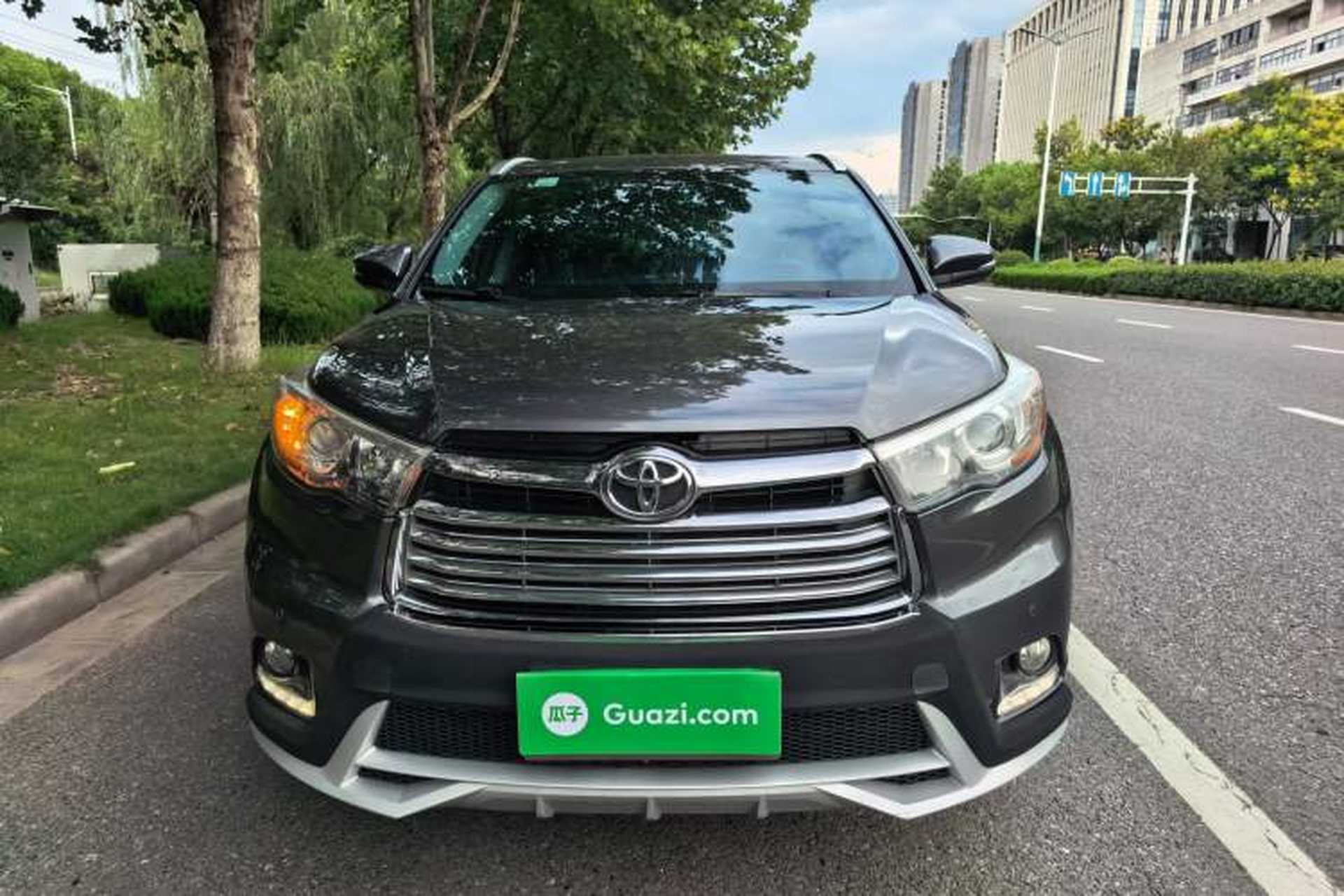 Used Toyota Highlander 2017 2.0T Two-Wheel Drive Luxury Edition 7 Seats Exterior 1
