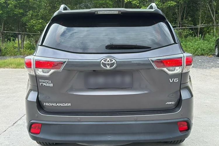 Used Toyota Highlander 2017 3.5L 4x4 Elite Edition 7-Seater Exterior 5