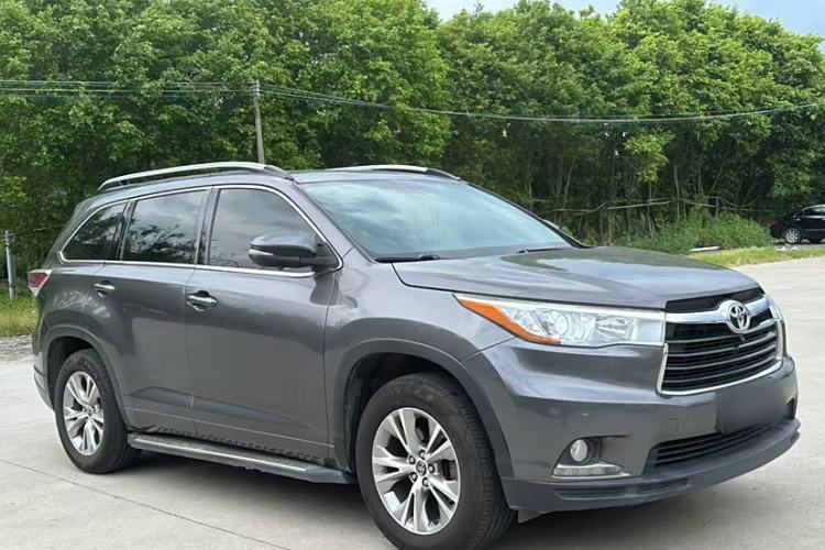 Used Toyota Highlander 2017 3.5L 4x4 Elite Edition 7-Seater Exterior 6