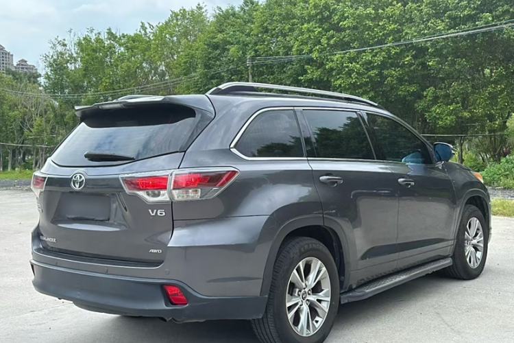 Used Toyota Highlander 2017 3.5L 4x4 Elite Edition 7-Seater Exterior 7