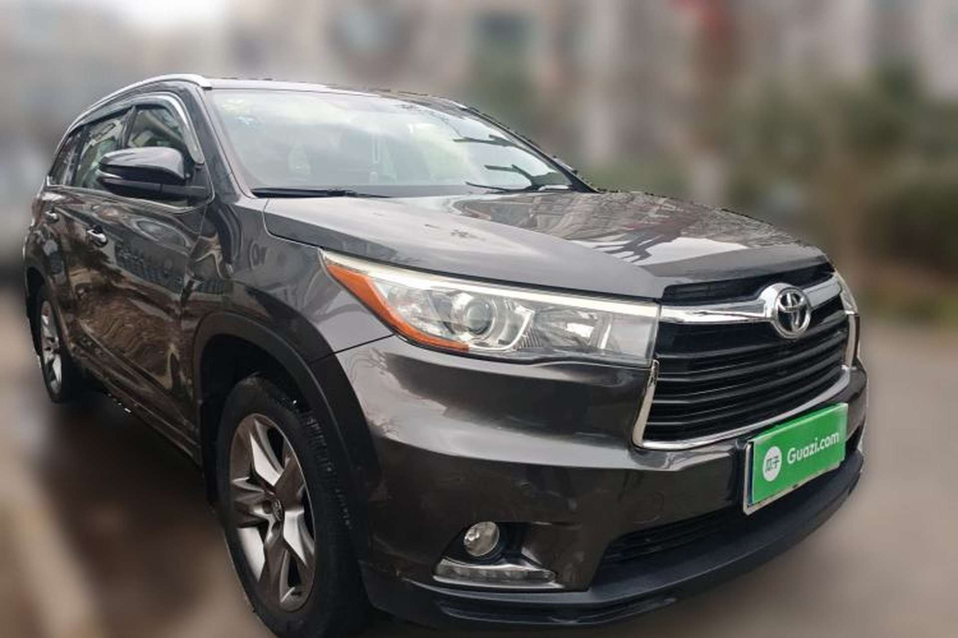 Used Toyota Highlander 2017 2.0T Four-Wheel Drive Luxury Edition 7 Seats Front Right 45 Deg