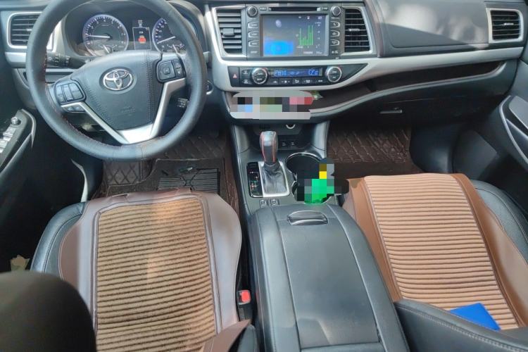 Used Toyota Highlander 2017 2.0T Four-Wheel Drive Luxury Navigation Version 7 Seats Center Console