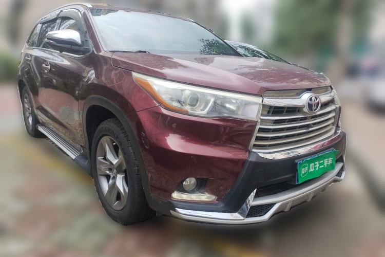 Used Toyota Highlander 2017 2.0T Four-Wheel Drive Luxury Edition 7 Seats Front Right 45 Deg
