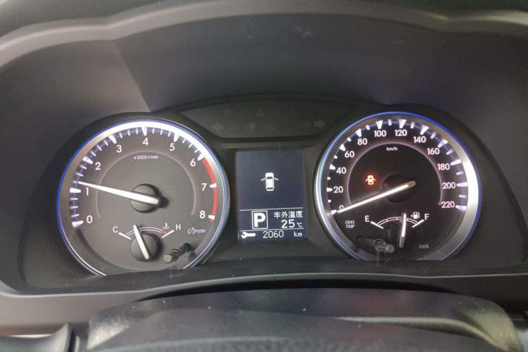 Used Toyota Highlander 2017 2.0T Four-Wheel Drive Luxury Edition 7 Seats Instrument Cluster