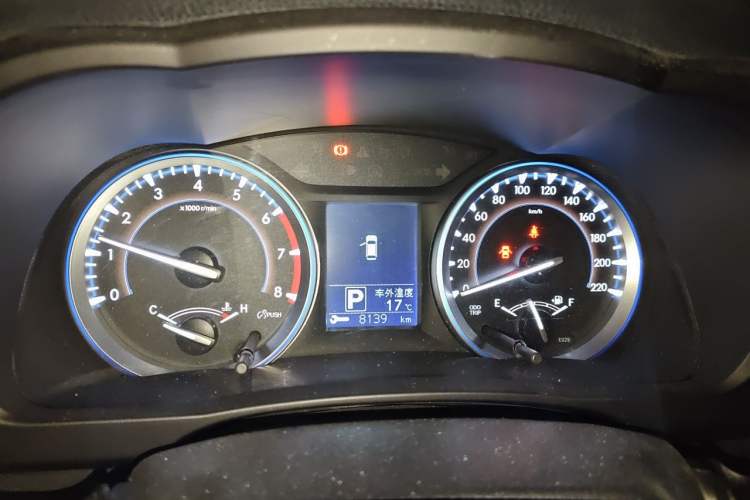Used Toyota Highlander 2017 2.0T Two-Wheel Drive Luxury Edition 7 Seats Instrument Cluster