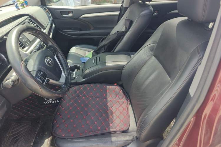 Used Toyota Highlander 2017 2.0T Four-Wheel Drive Luxury Edition 7 Seats Left Front Seat