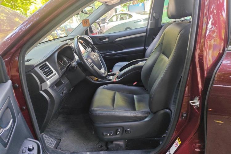 Used Toyota Highlander 2017 2.0T Four-Wheel Drive Luxury Edition 7 Seats Left Front Seat