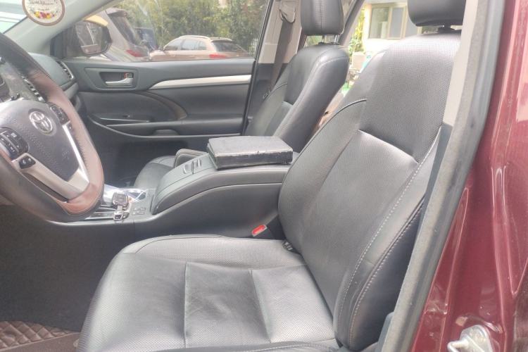 Used Toyota Highlander 2017 2.0T Four-Wheel Drive Luxury Edition 7 Seats Left Front Seat