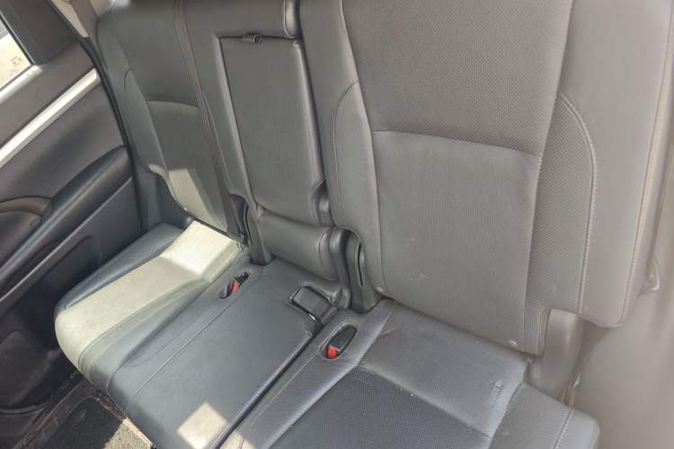 Used Toyota Highlander 2017 2.0T Four-Wheel Drive Luxury Edition 7 Seats Left Rear Seat
