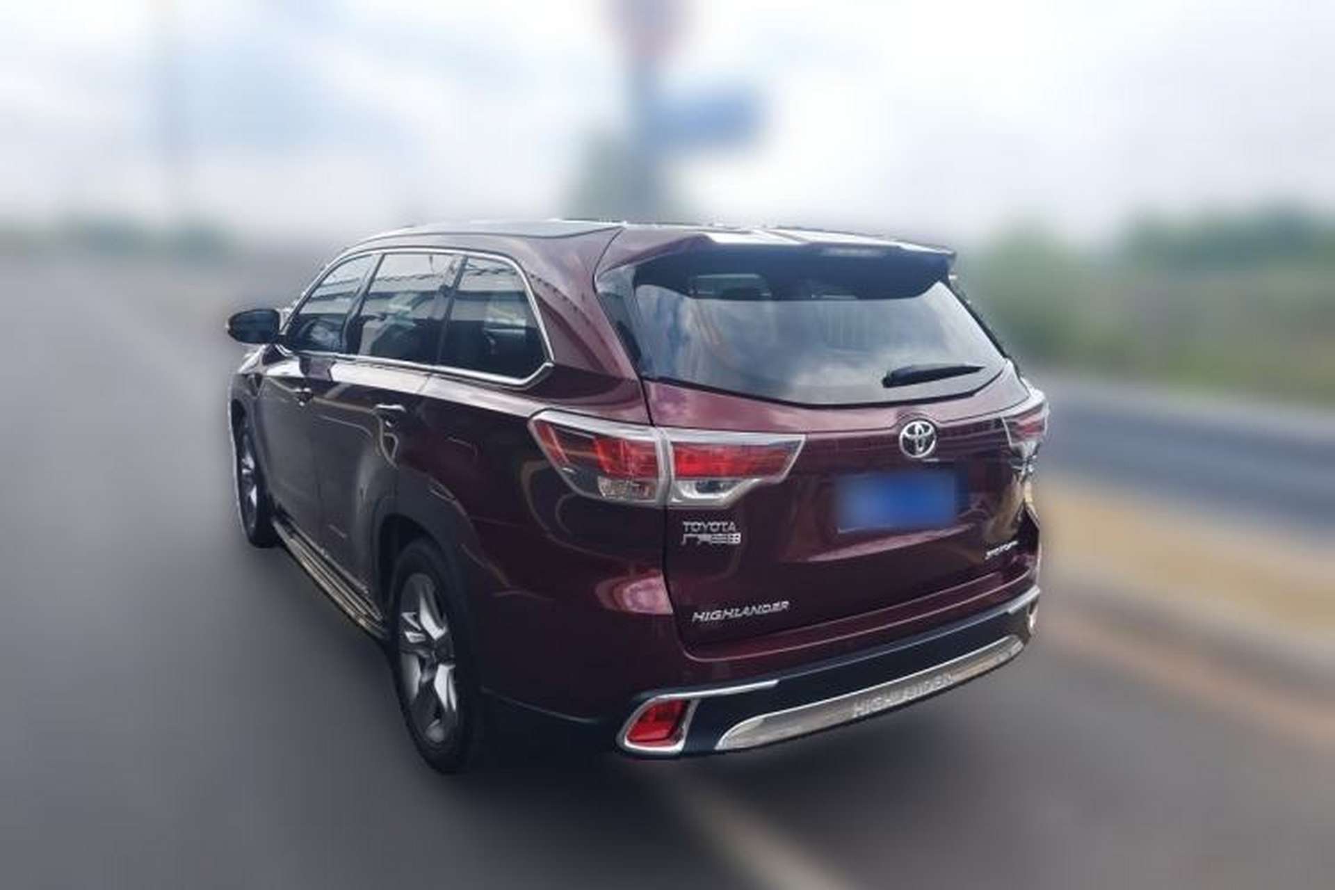 Used Toyota Highlander 2017 2.0T Four-Wheel Drive Luxury Edition 7 Seats Rear Left 45 Deg