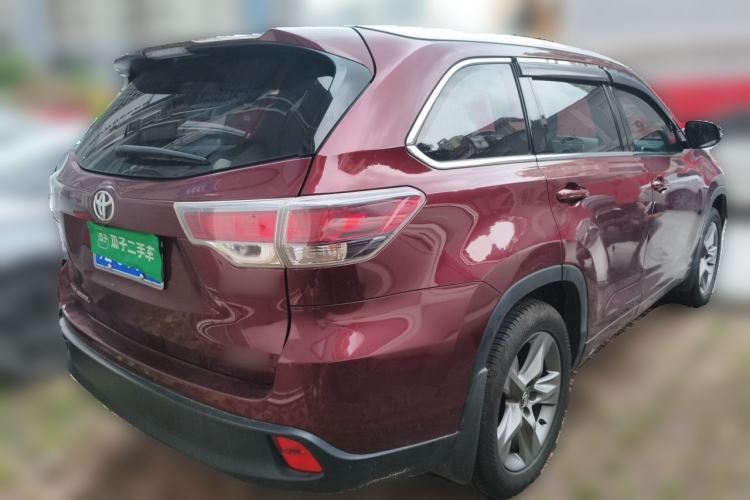 Used Toyota Highlander 2017 2.0T Two-Wheel Drive Luxury Edition 7 Seats Rear Right 45 Deg
