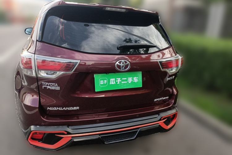 Used Toyota Highlander 2017 2.0T Four-Wheel Drive Luxury Edition 7 Seats Rear