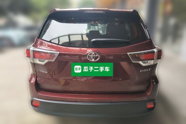 Used Toyota Highlander 2017 2.0T Four-Wheel Drive Luxury Edition 7 Seats Rear
