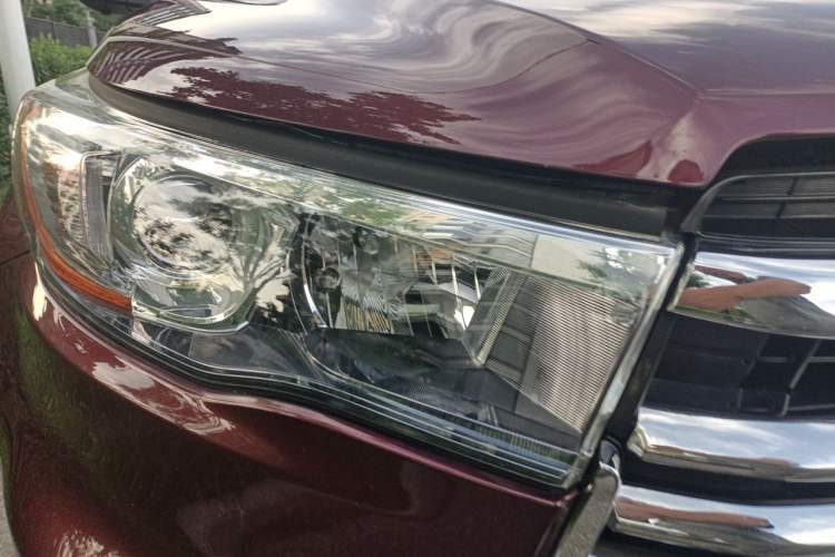 Used Toyota Highlander 2017 2.0T Four-Wheel Drive Luxury Edition 7 Seats Right Front Headlight