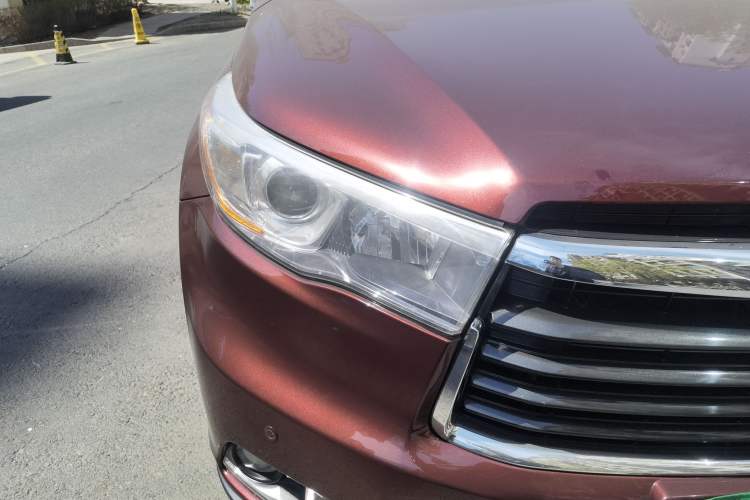 Used Toyota Highlander 2017 2.0T Four-Wheel Drive Luxury Navigation Version 7 Seats Right Front Headlight