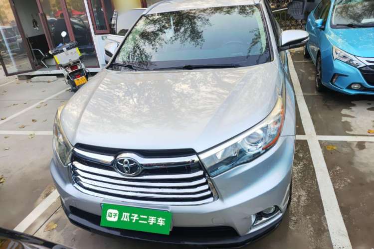 Used Toyota Highlander 2017 2.0T Two-Wheel Drive Elite Edition 5 Seats Exterior 1