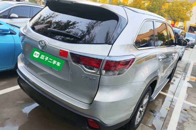 Used Toyota Highlander 2017 2.0T Two-Wheel Drive Elite Edition 5 Seats Exterior 5